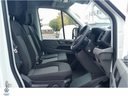 2025 Volkswagen Crafter 30 MWB 140HP M6F €34,959