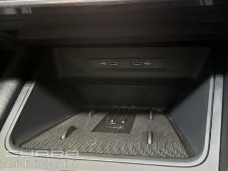 2025 Cupra Formentor *AUTO* 1.5 eTSI 150hp DSG €42,995 thumbnail