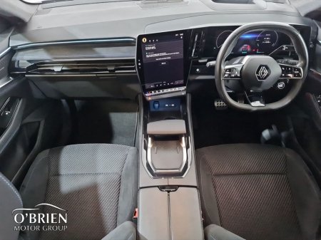 2023 Renault Austral E-TECH Hybrid 200 iconic esprit Alpine €31,900