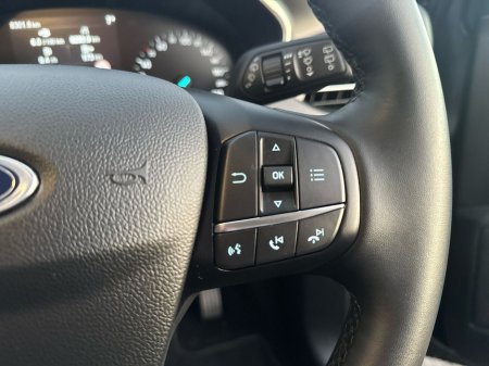 2025 Ford Focus Titanium 1.0L EcoBoost 125PS mHEV €28,975 thumbnail