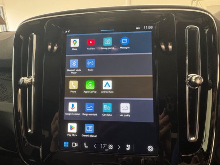 2024 Volvo C40 BEV Recharge 238hp RWD Plus €44,950 thumbnail