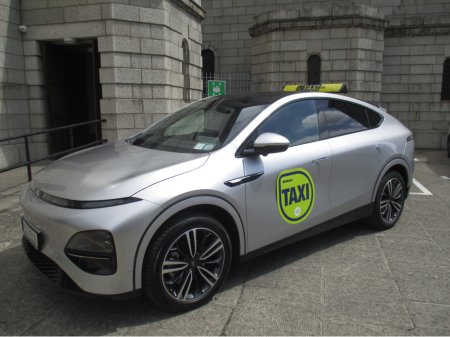 2025 Xpeng G6 ESPSV  ELECTRIC TAXI GRANT OFFER !!!!! €28,500