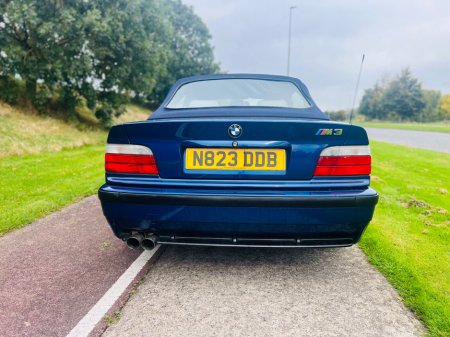 1995 BMW M3  €32,000 thumbnail