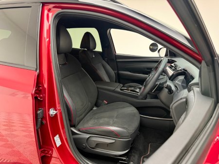 2023 Hyundai Tucson IX35 N-LINE 1.6 PHEV €36,990 thumbnail