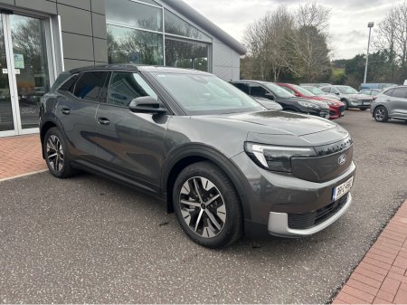 2025 Ford Explorer SELECT 77KWH EXTENDED Range Driver's Assit & Heat Pump. €43,000