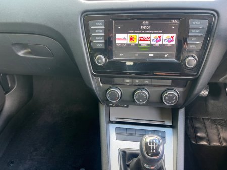 2016 Skoda Octavia AMBITION 1.6TDI 110HP €8,950 thumbnail