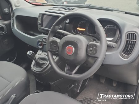 2025 Fiat Panda 1.0 CROSS 5DR €16,699