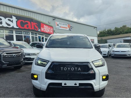 2023 Toyota Hilux 2.4D GR EDITION 360 REV CAMERA 4X4 HALF LEATHER SEATS - €48,995