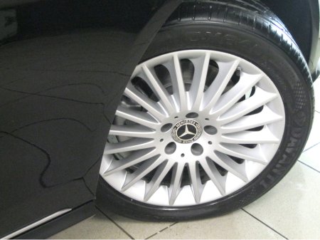 2015 Mercedes-Benz E Class 200 BLUETEC EXCLUSIVE 4DR AUTO €12,795 thumbnail