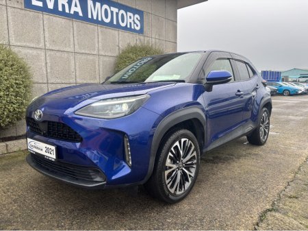 2021 Toyota Yaris Cross Z HYBRID AUTOMATIC 1.5 PETROL //MASSIVE SPEC//HALF LEATHER HEATED SEATS//KEYLESS ENTRY//360 PARKING CAMERAS// €23,950 thumbnail