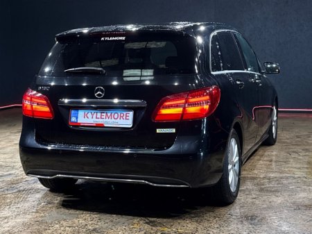 2017 Mercedes-Benz B Class B180 1.6L AUTOMATIC - CRUISE CONTROL - REVERSE CAMERA/PARKING SENSORS - HEATED SEATS €15,950