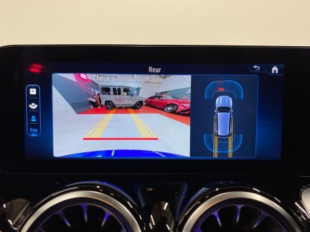 2024 Mercedes-Benz GLB GLB 200 D AMG Pack & Panoramic Sunroof 5 Seater €52,950 thumbnail