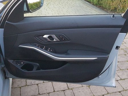 2025 BMW 3 Series 330e M Sport Touring €54,995 thumbnail