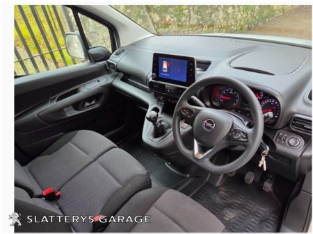 2023 Opel Combo COMBO SPORT-L1H1-1.5 100BHP D-6 €14,227 thumbnail