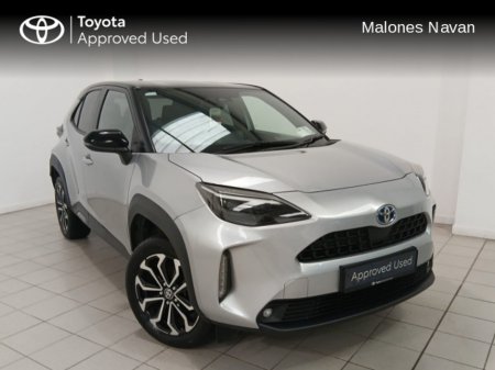 2022 Toyota Yaris YARIS CROSS LUNA/SPORT €26,950