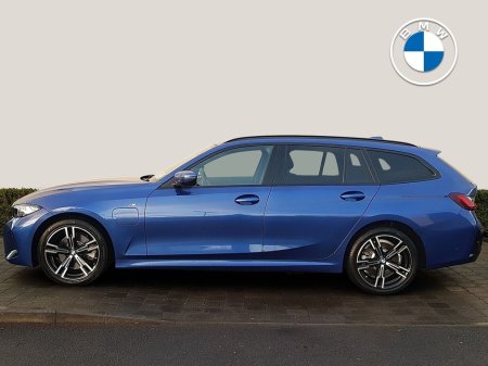 2025 BMW 3 Series 330e M Sport €55,995