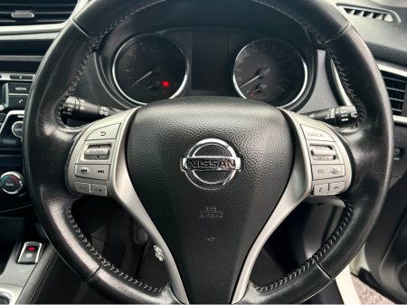 2015 Nissan Qashqai 1.2 PET SV E6 4DR €9,450 thumbnail