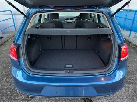 2014 Volkswagen Golf R-LINE PACK 1.2 TSI // LOW MILEAGE // ADAPTIVE CRUISE CONTROL // NEW 19" DIAMOND CUT ALLOYS €13,950 thumbnail