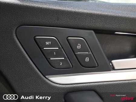 2024 Audi Q5 50TFSI E QUATTRO S-LINE AUTOMATIC €56,900 thumbnail