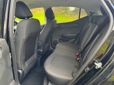 2025 Hyundai i10 i10 Deluxe Plus Auto €24,950 thumbnail