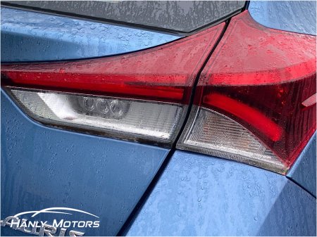 2016 Toyota Auris 1.4 D-4D LUNA 4DR €10,995 thumbnail