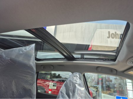 2025 Suzuki Vitara 1.4 ultra €35,200