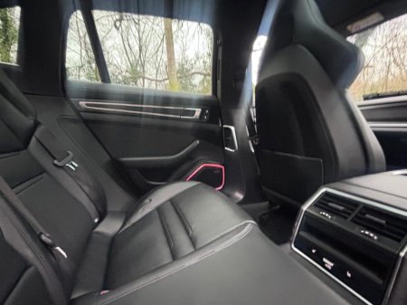 2023 Porsche Panamera 4 E-HYBRID SPORT TURISMO *Colossal Specification* €87,950 thumbnail