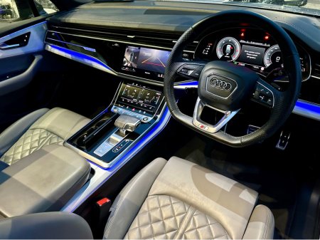 2024 Audi Q7 45 TDI 231 Q TIP S LINE 4DR €99,950 thumbnail