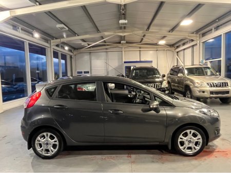 2016 Ford Fiesta MCA ZETEC 1.5 75PS M5 4DR 5DR €8,950