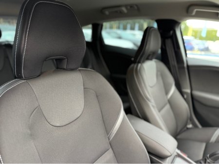 2019 Volvo V40 MOMENTUM - D4 2.0L DIESEL - AUTO - 12M WARRANTY - CAR: 1616 thumbnail