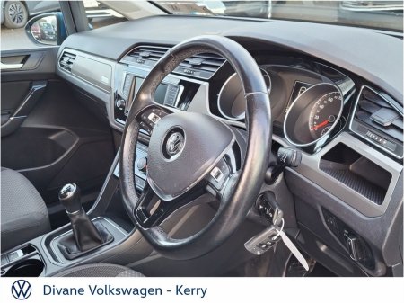 2016 Volkswagen Touran 1.6 TDI 115HP Comfortline €16,500