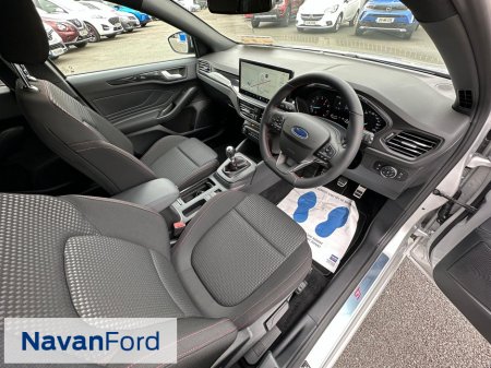 2026 Ford Focus St-Line 1.0 Mild-Hybrid 125Ps *Parking Pack* €36,450 thumbnail