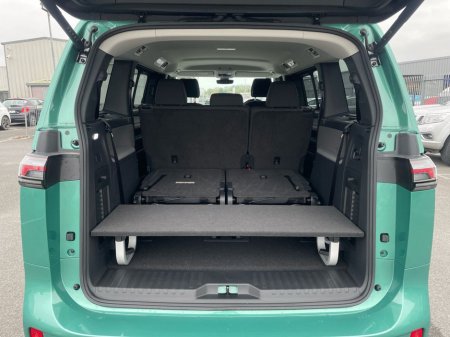 2025 Volkswagen ID.Buzz  €66,975 thumbnail