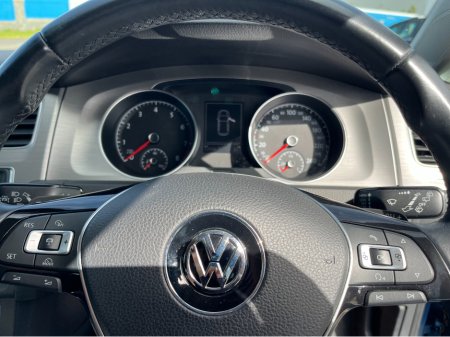2017 Volkswagen Golf 1.2 TSI 5DR AUTO LOW KMS €15,450 thumbnail