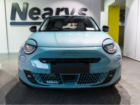 2026 Fiat 600 HYBRID 1.2 100HP LA PRIMA €33,395