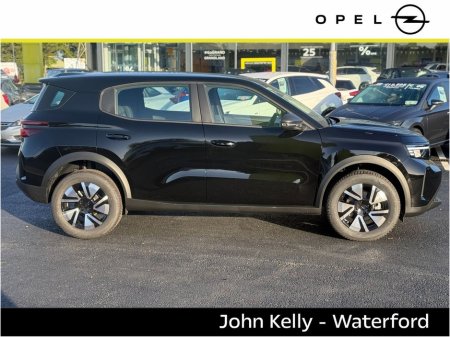 2026 Opel Frontera 1.2 Petrol ELEGANCEHybrid €33,965