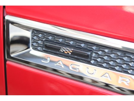 2020 Jaguar E-Pace 2.0 D 150PS CHEQUERED FLAG EDITION AWD AUTO €22,950 thumbnail