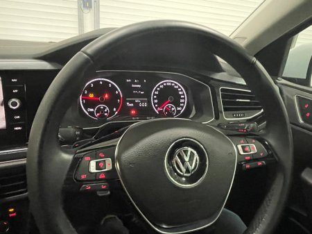 2018 Volkswagen Polo 1.0 TSI 95HP Comfortline Auto €15,995 thumbnail