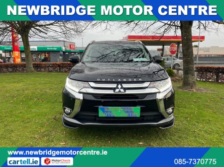 2017 Mitsubishi Outlander DIESEL LOW MILEAGE STUNNING JEEP €15,950
