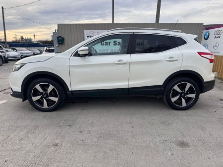 2015 Nissan Qashqai 1.5 DCI 110PS 5DR N-TEC+ €10,800 thumbnail