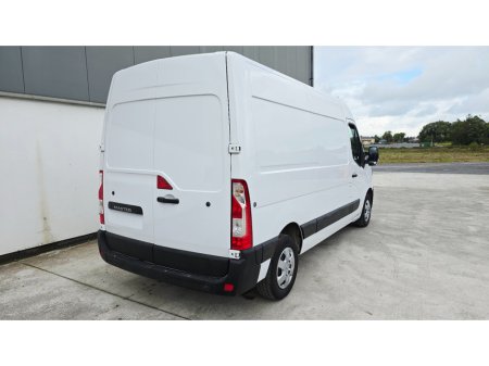 2022 Renault Master MM35 BUSINESS+ BLUE BUSINESS PLUS DCI €15,950