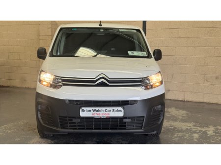 2023 Citroen Berlingo LX BLUEHDI 100 MWB 65 650KG €18500 INC VAT €15,040