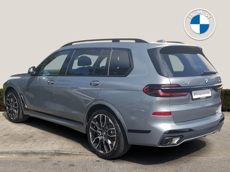2025 BMW X7 xDrive40d M Sport €175,995