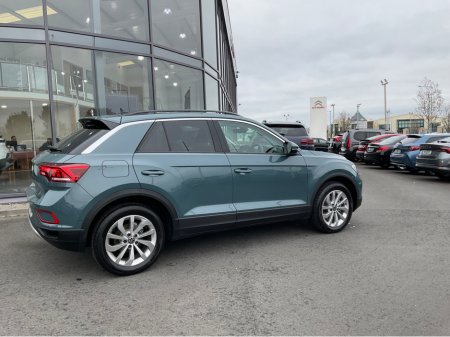 2025 Volkswagen T-Roc ED 75 2.0 TDI MANUAL 6SPEED FWD 116HP €38,500