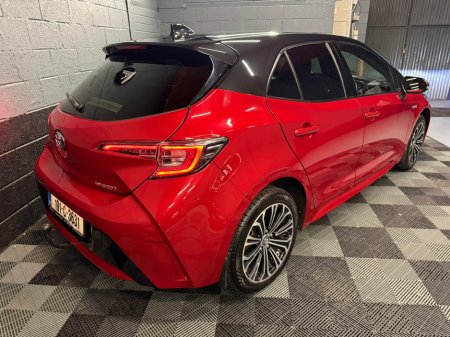 2019 Toyota Corolla 1.8 Hybrid Luna Sport Hatchback €18,900 thumbnail
