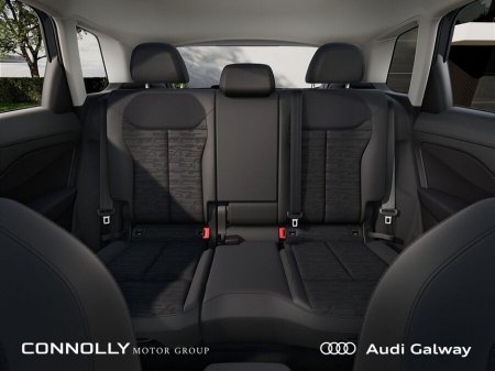 2026 Audi Q3 SE TDI A/T €58,925 thumbnail