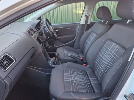 2016 Volkswagen Polo 1.0 5DR 75HP Lounge €10,950 thumbnail
