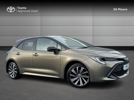 2023 Toyota Corolla LUNA SPORT HATCHBACK