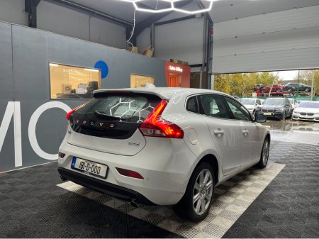 2018 Volvo V40 €17950! 2018 VOLVO V40 2.0 AUTOMATIC D4 INSCRIPTION / HEATED BLACK LEATHER / REVERSE CAMERA €17,950