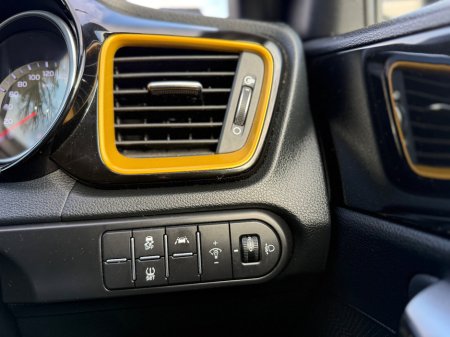 2020 Kia XCeed 1.0 K3 Petrol €14,750 thumbnail